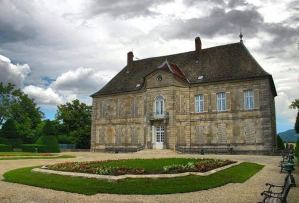 Gite 3 Etoiles "Entre Sources Et Riviere" Besancon Vaire-le-Grand Екстер'єр фото